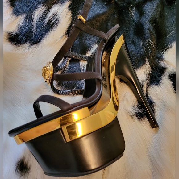 VERSACE Triple Platform MEDUSA SANDALS w/ Bag - Picture 3 of 13